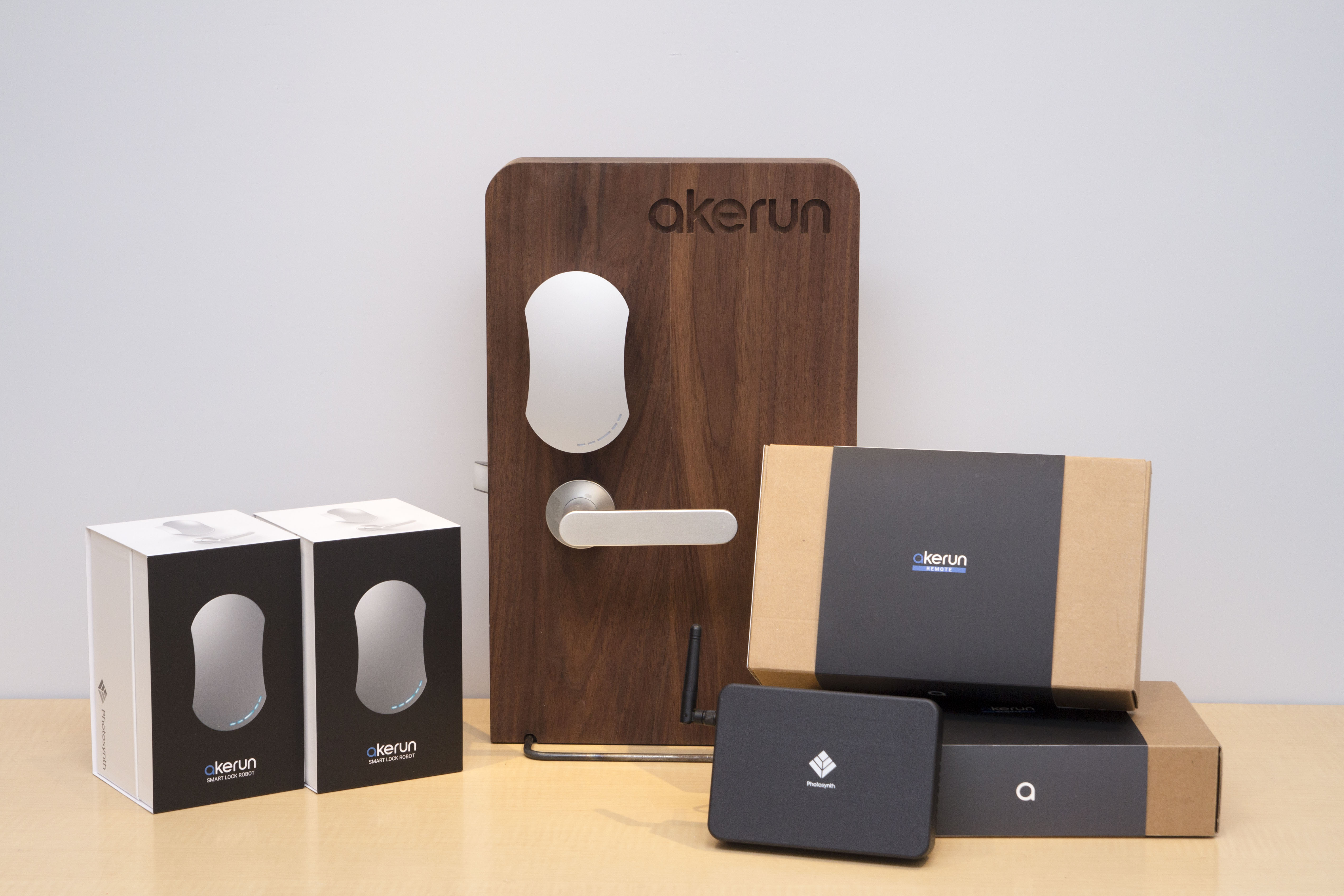 AkerunAndAkerunRemote3