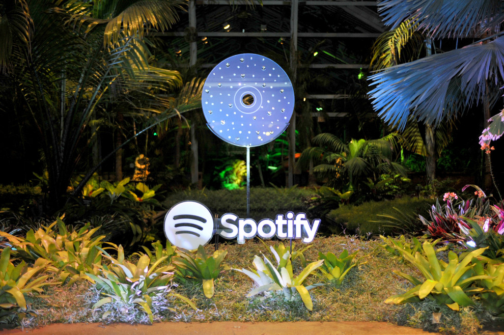  Spotify の有料会員数は 1 億 800 万人に増加、Apple Music の 6,000 万人に比べて