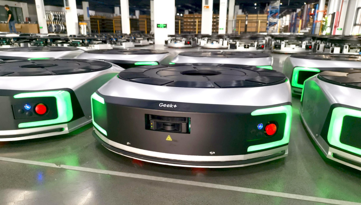 北京拠点のロボット企業のGeek+がConveycoと提携、北米各地の倉庫で中国製自律移動ロボが動き回る | TechCrunch Japan ...
