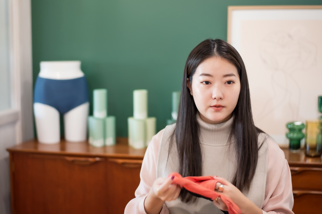 欧米の企業やインフルエンサーのSNSを見て、フェミニズムを知った