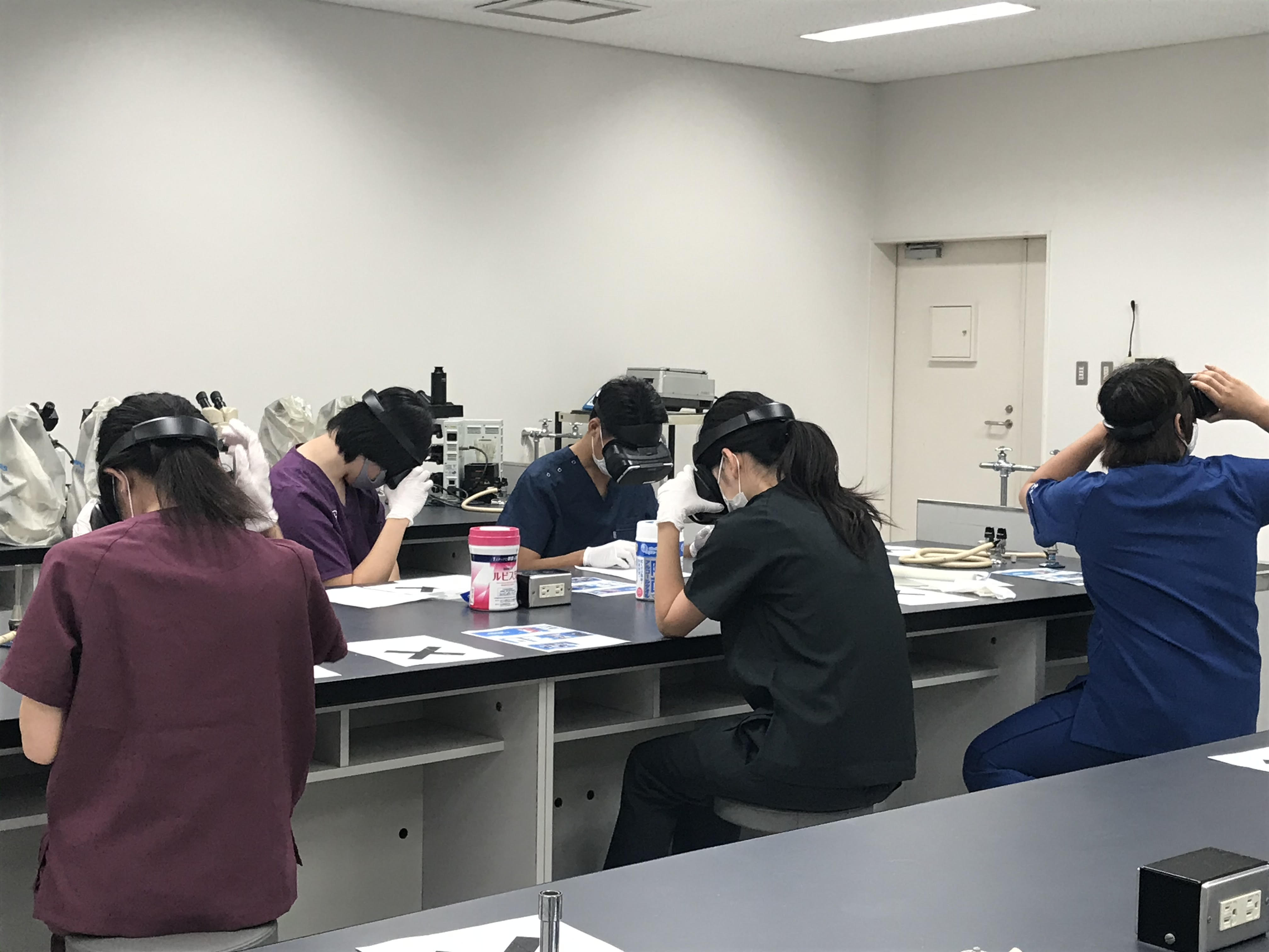 麻布大学が獣医学系で国内初のVR活用教育を開始、獣医外科学実習の授業に採用