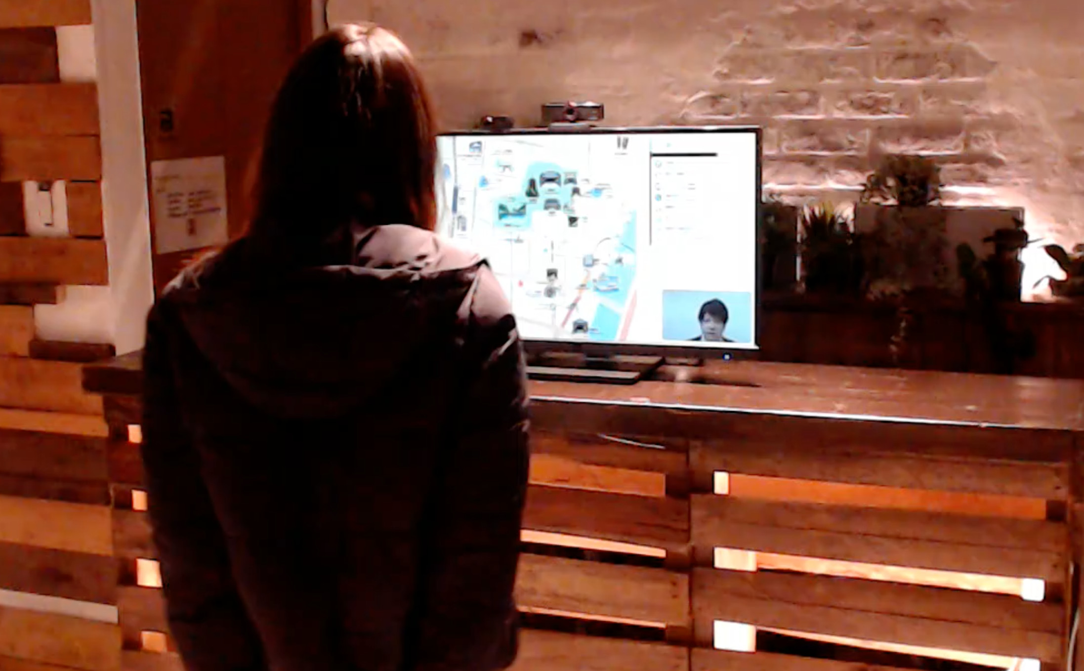 少人数で多拠点の遠隔接客を実現する「RURA」運営のタイムリープが1.8億円調達