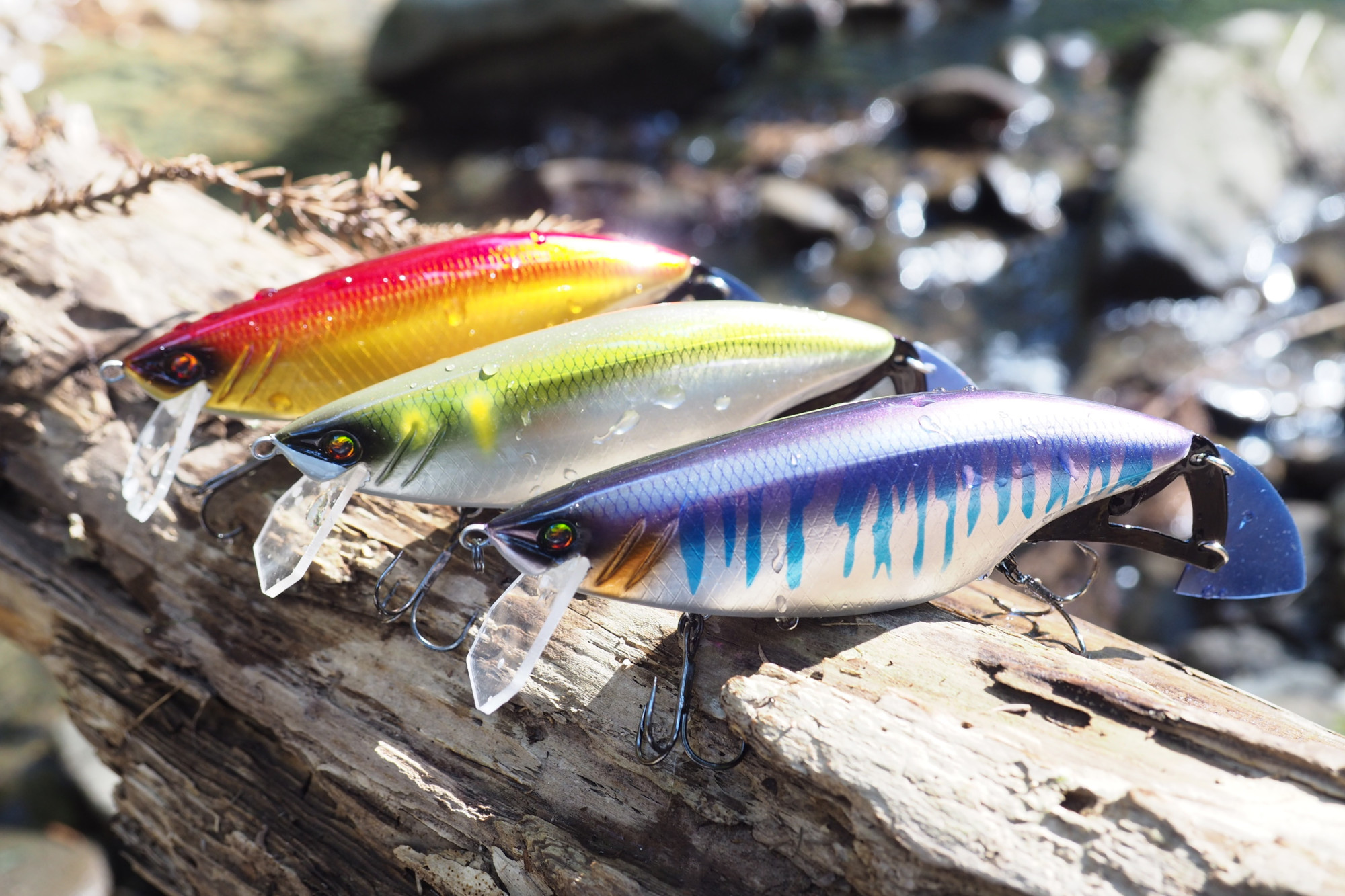 魚が食いつくまでのルアーの動きや水中環境をデータ化し「釣りの秘密」を探るIoTルアーが登場