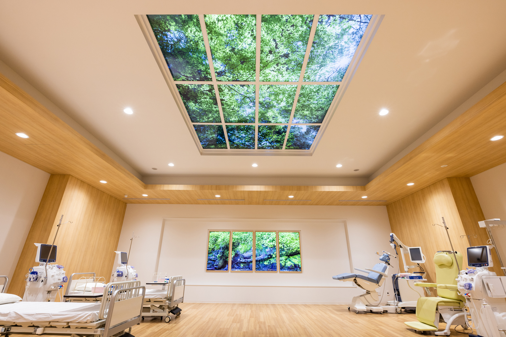 LandSkipが空の8K動画映像を映し出すデジタル天窓「Window Sky」を発売